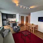 Laroo Apartment Ried im Oberinntal